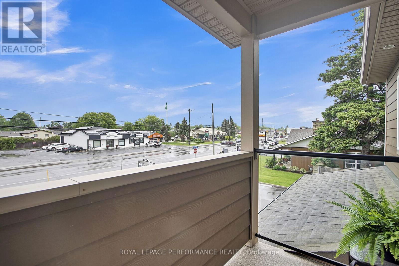 201 - 245 EQUINOX DRIVE Image 11