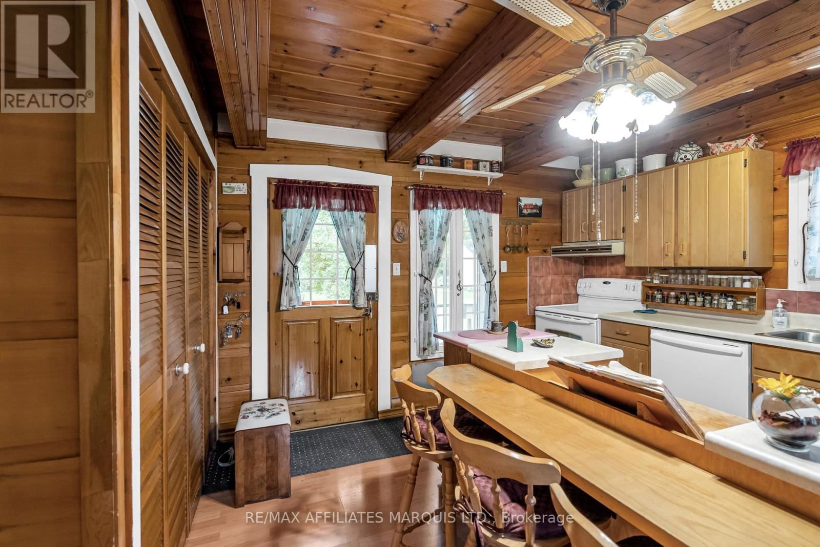 17228 HEADLINE ROAD WEST Image 15