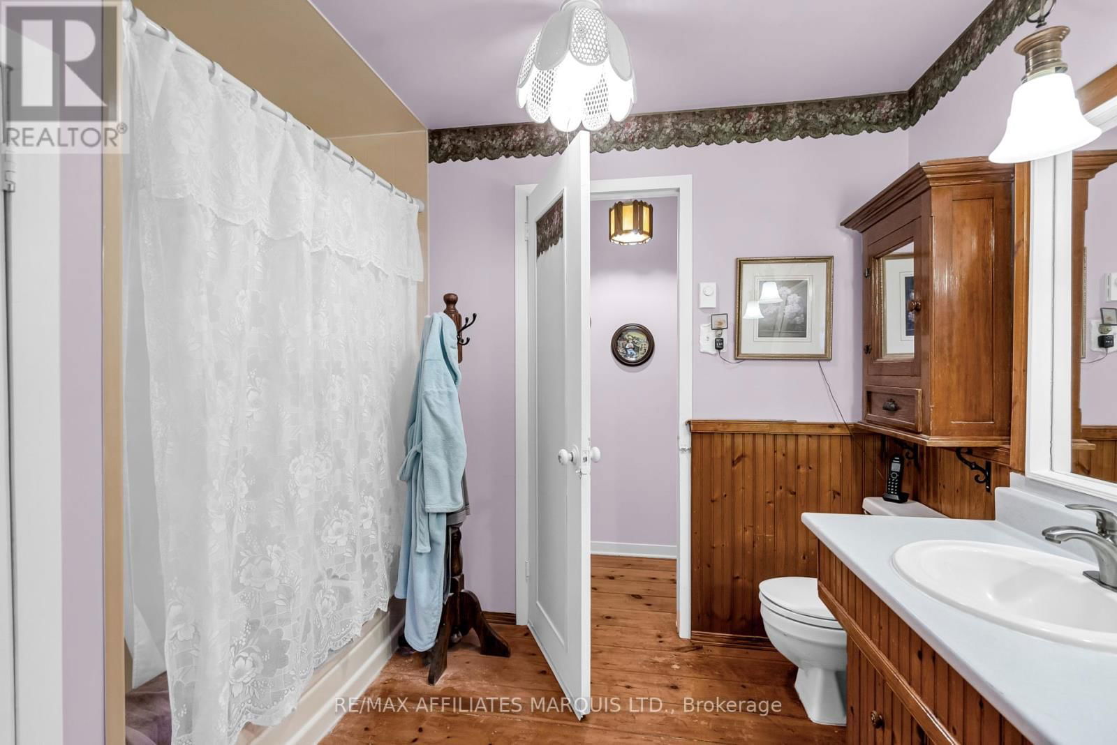 17228 HEADLINE ROAD WEST Image 28