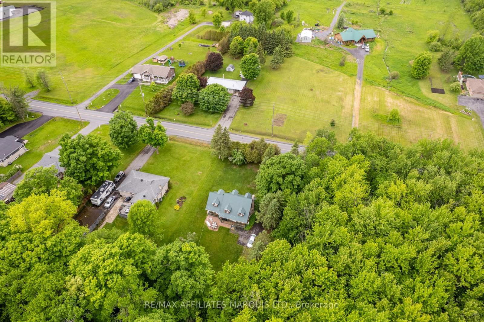 17228 HEADLINE ROAD WEST Image 38