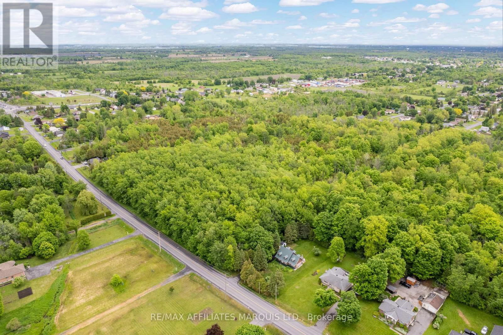 17228 HEADLINE ROAD WEST Image 40