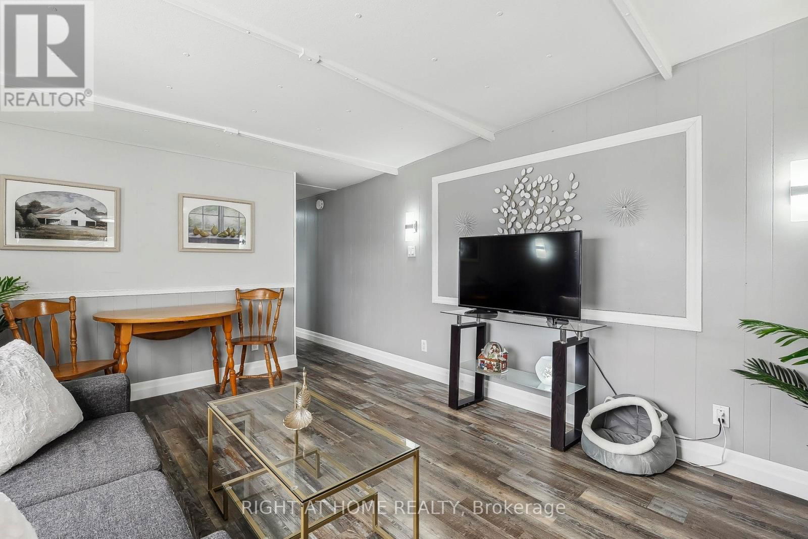 4584 ABIGAIL LANE Image 6