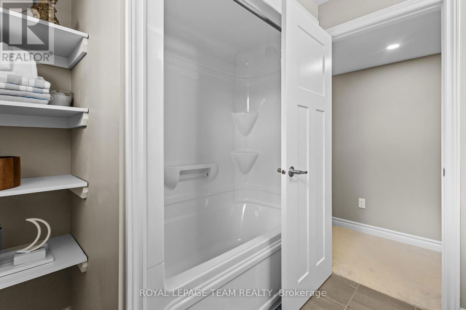 20 SEABERT DRIVE Image 33