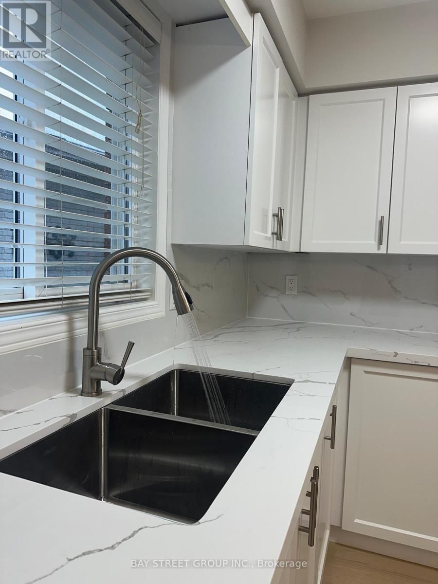 19 SILVERSMITH COURT Image 13