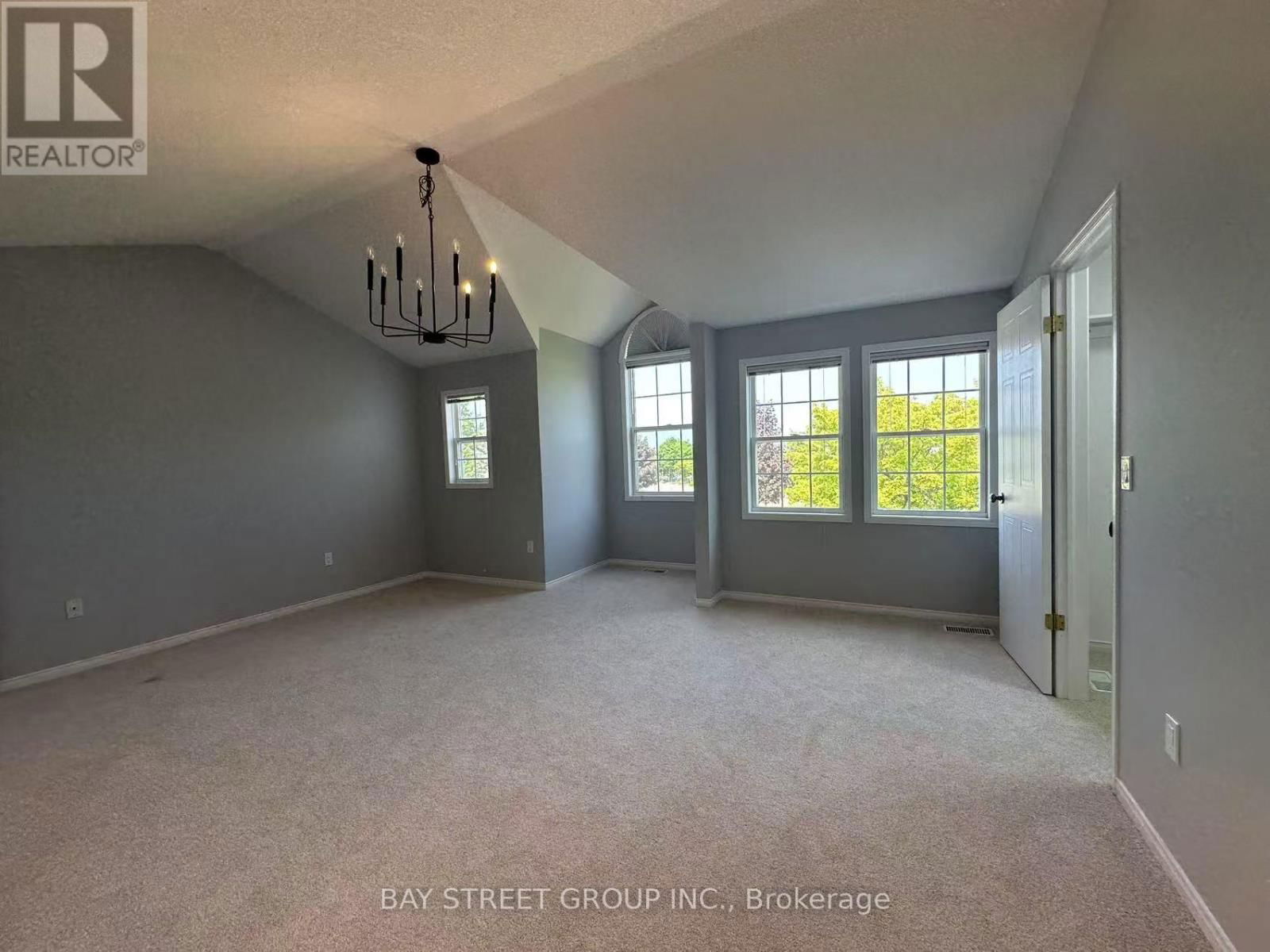 19 SILVERSMITH COURT Image 26