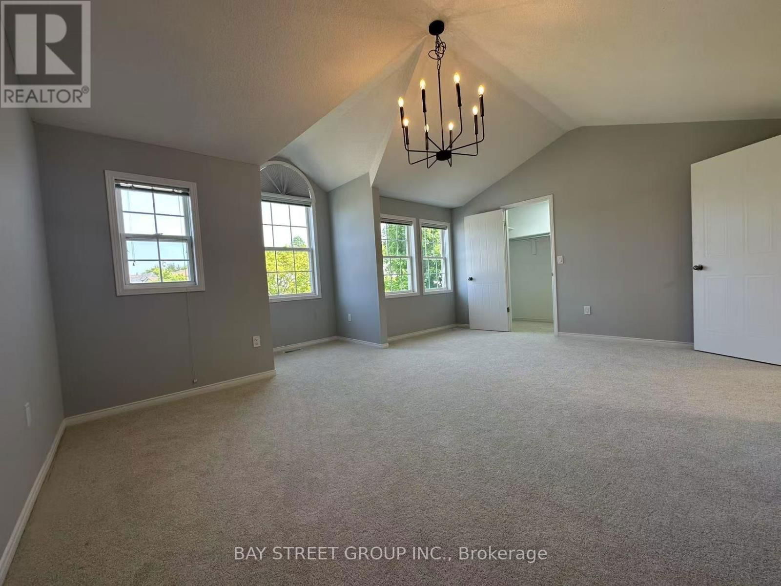 19 SILVERSMITH COURT Image 27