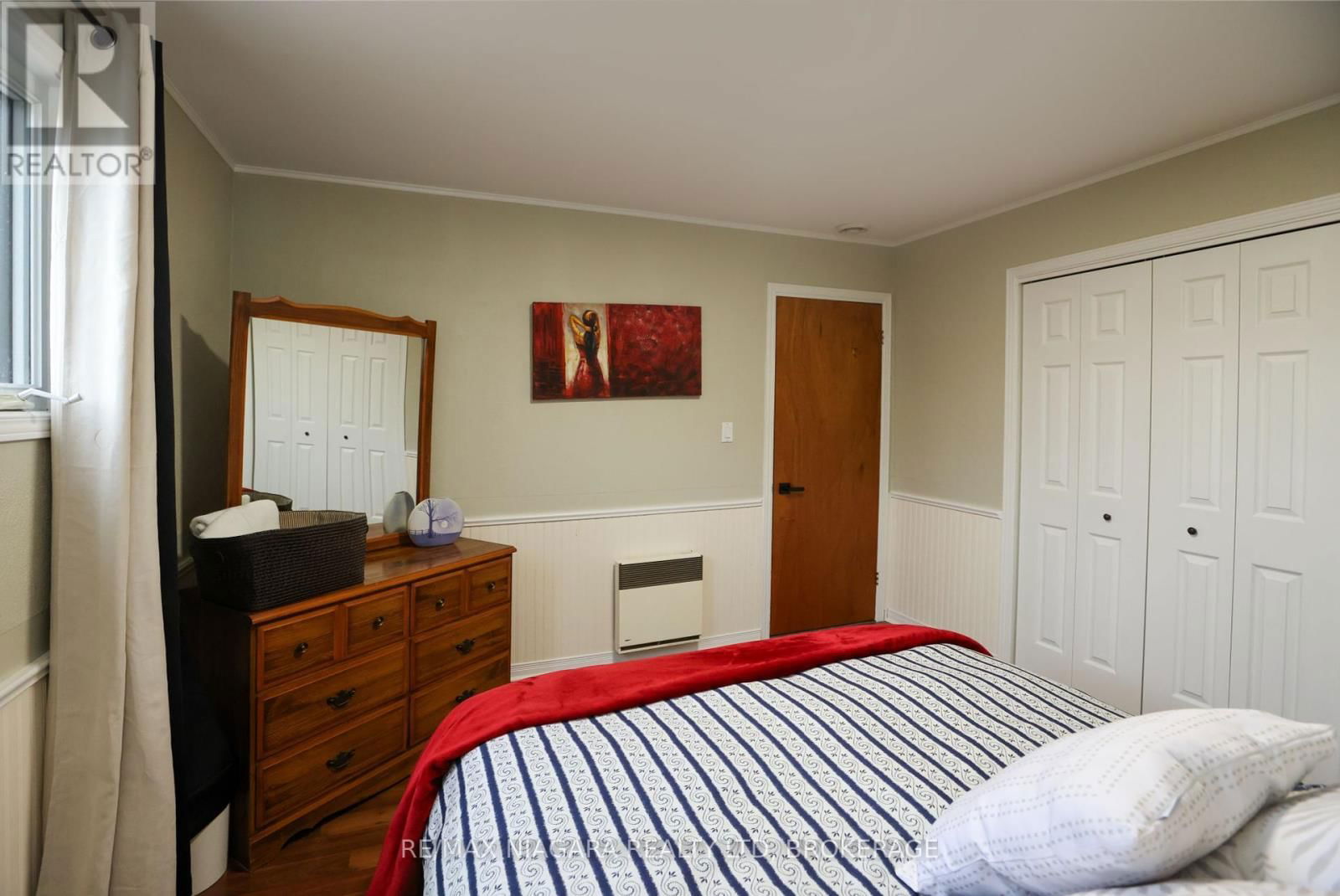 31 SPRUCE DRIVE Image 14