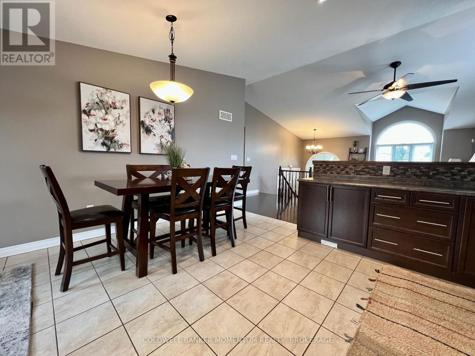6296 PARKSIDE ROAD Image 14