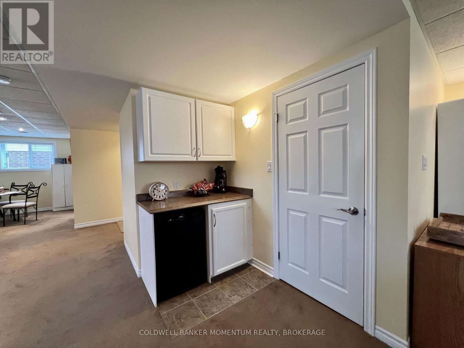 6296 PARKSIDE ROAD Image 37