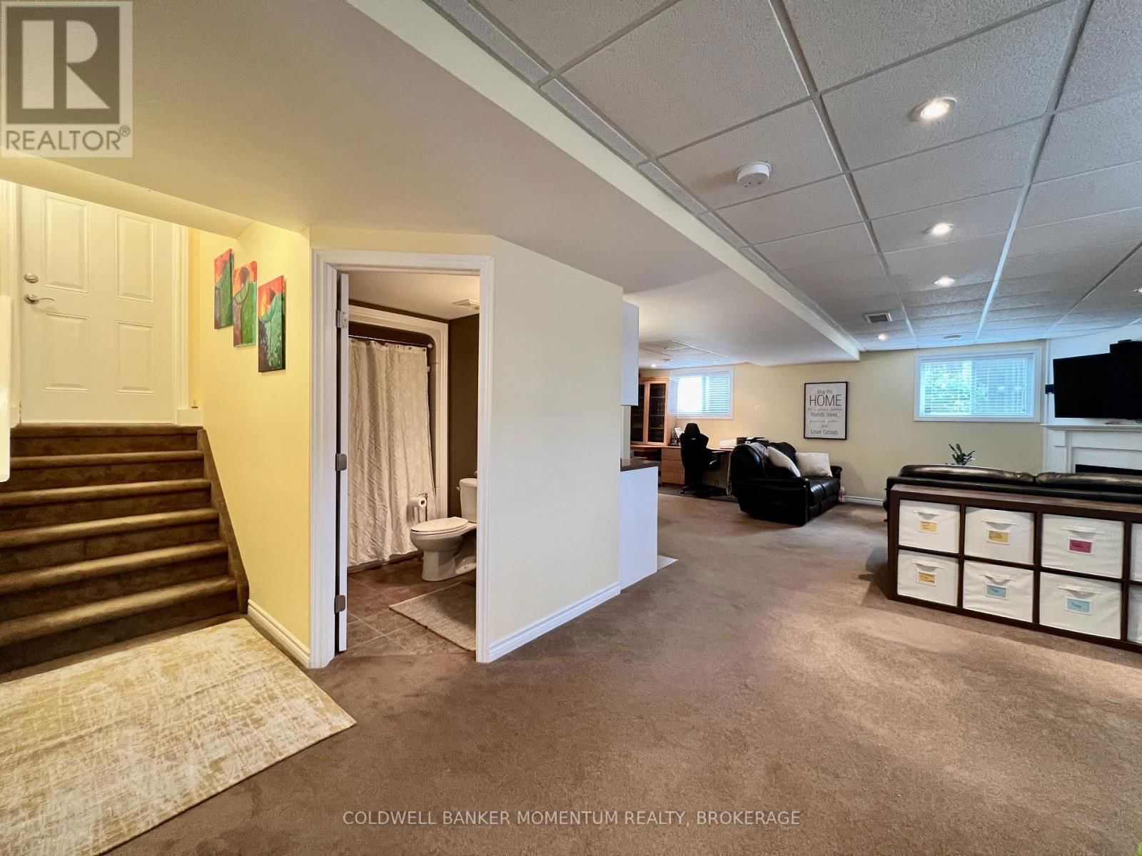 6296 PARKSIDE ROAD Image 42