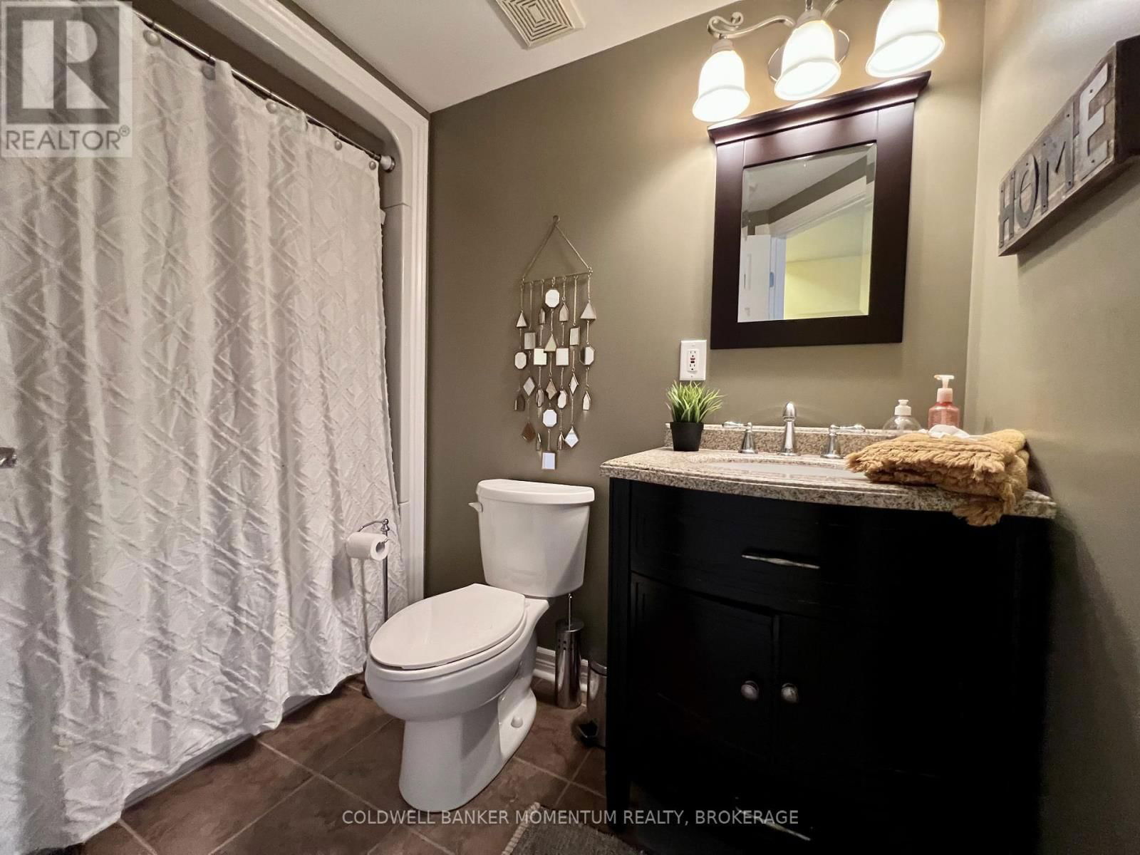 6296 PARKSIDE ROAD Image 43