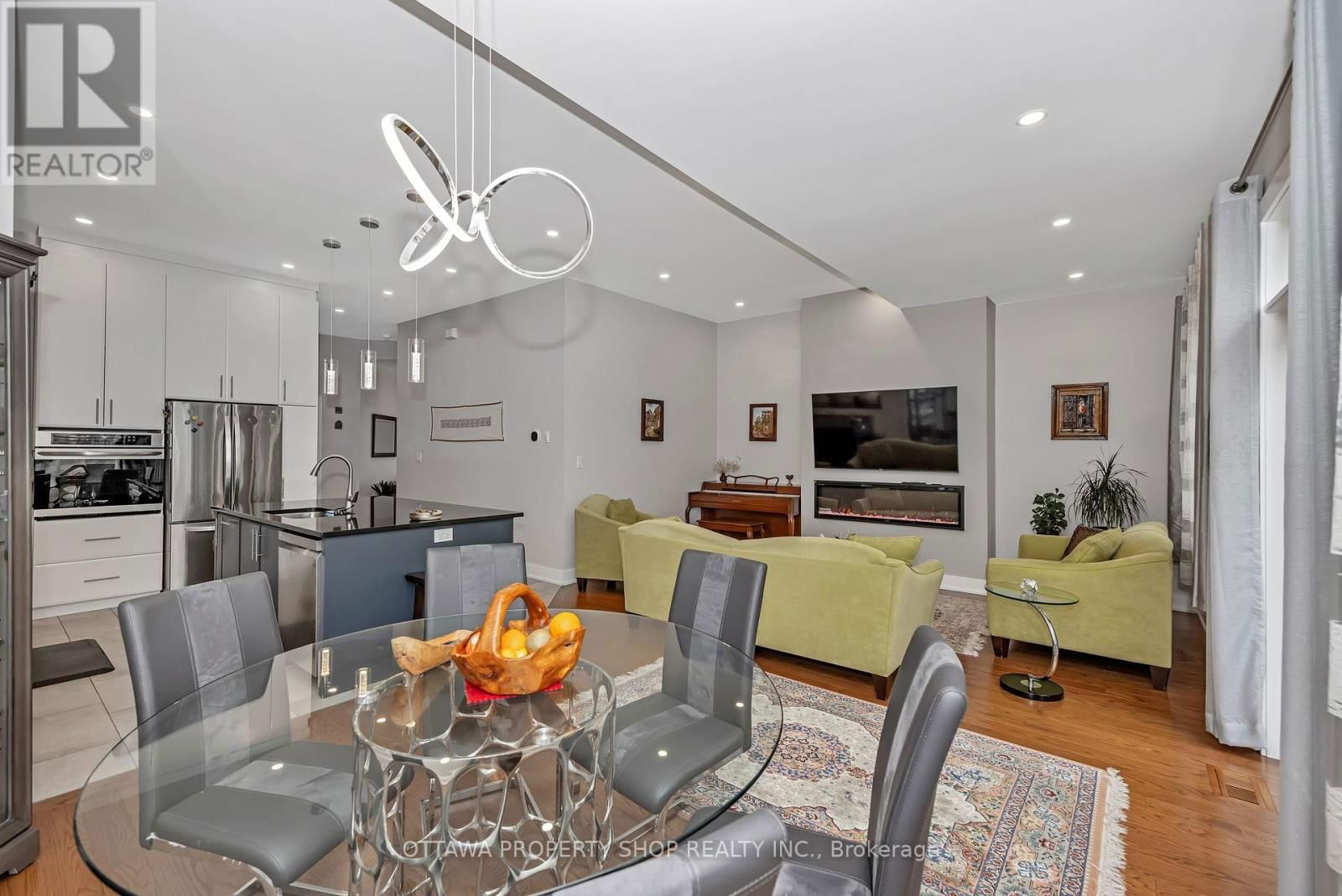 1355 MORY STREET Image 10