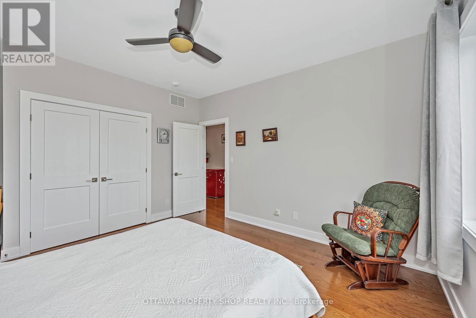 1355 MORY STREET Image 27
