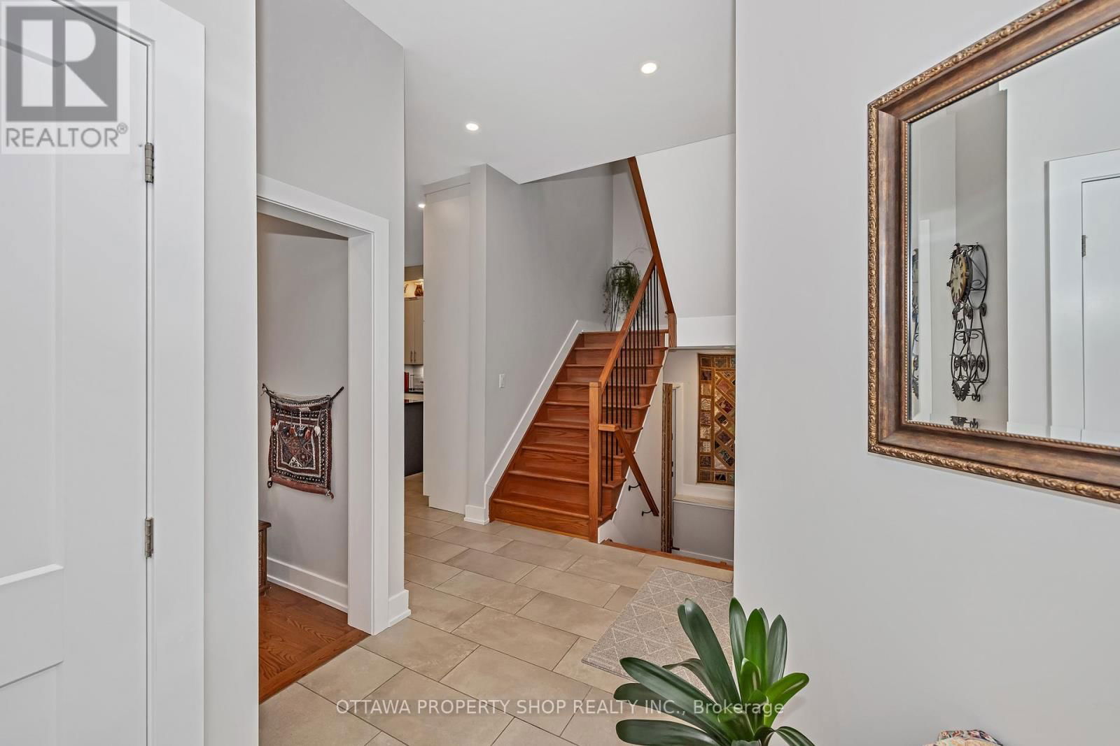 1355 MORY STREET Image 4