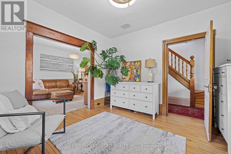Tertiary Property View