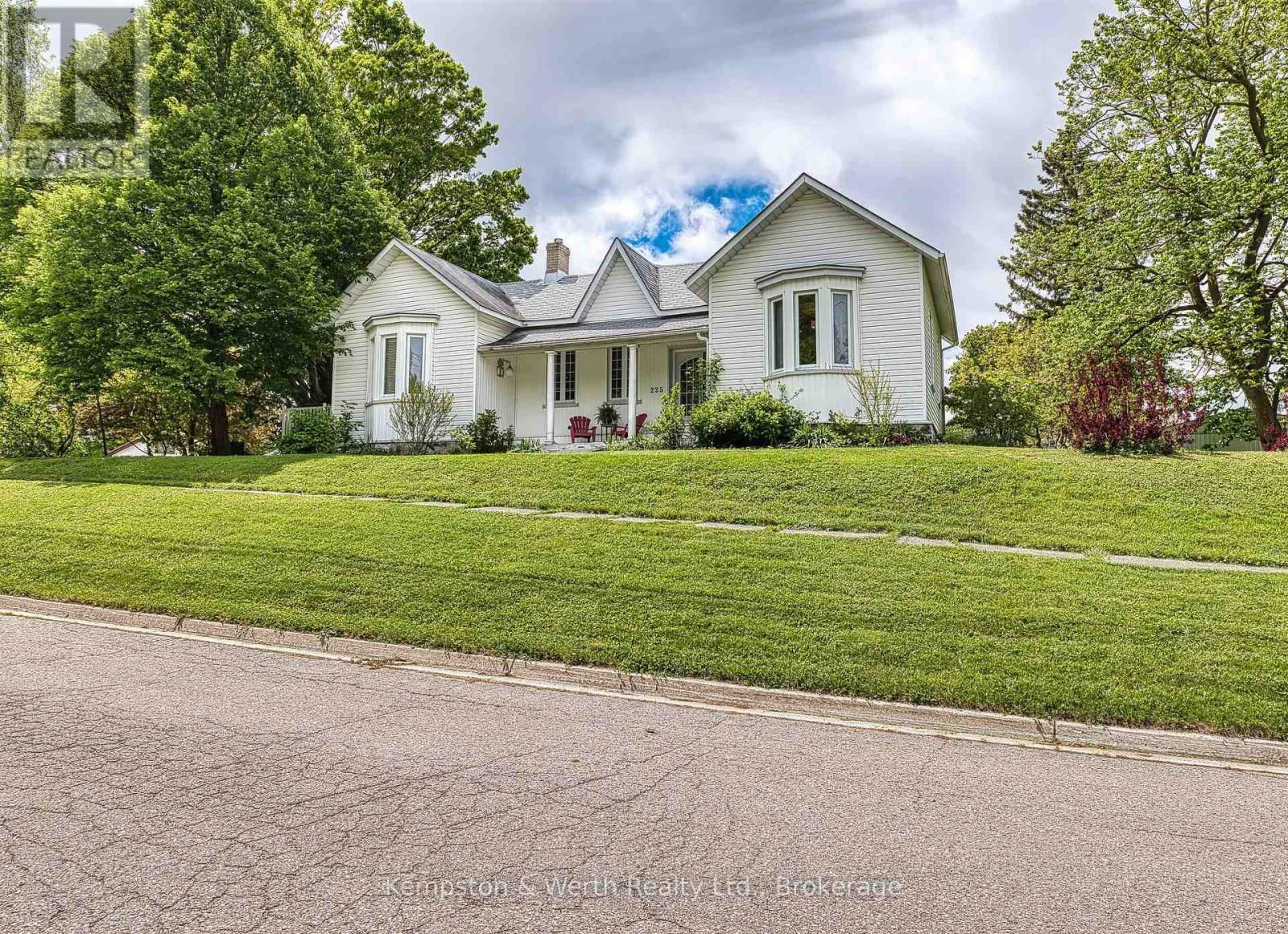 Primary Property View