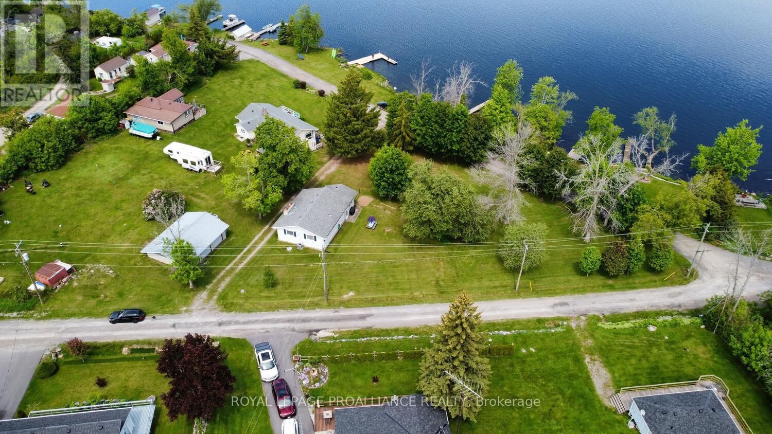 64 LANGS ROAD Image 43