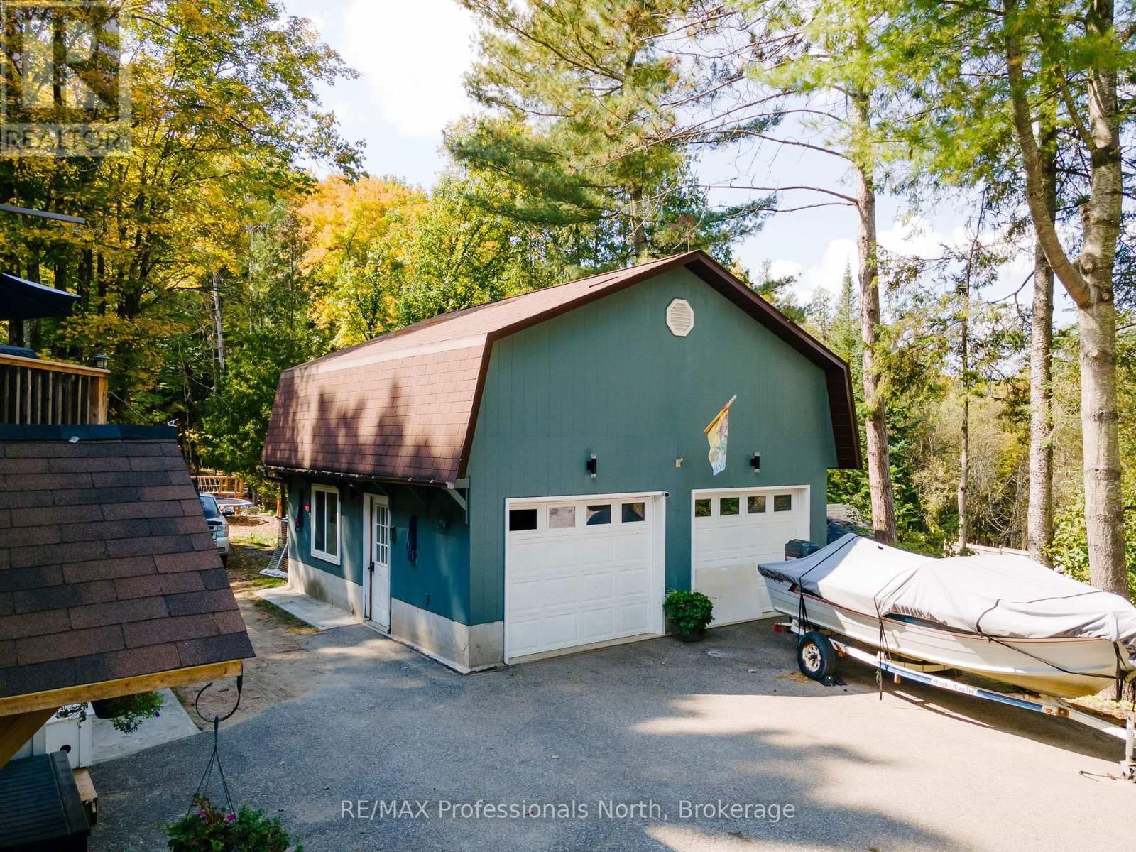 560 MOUNTAIN STREET Image 2