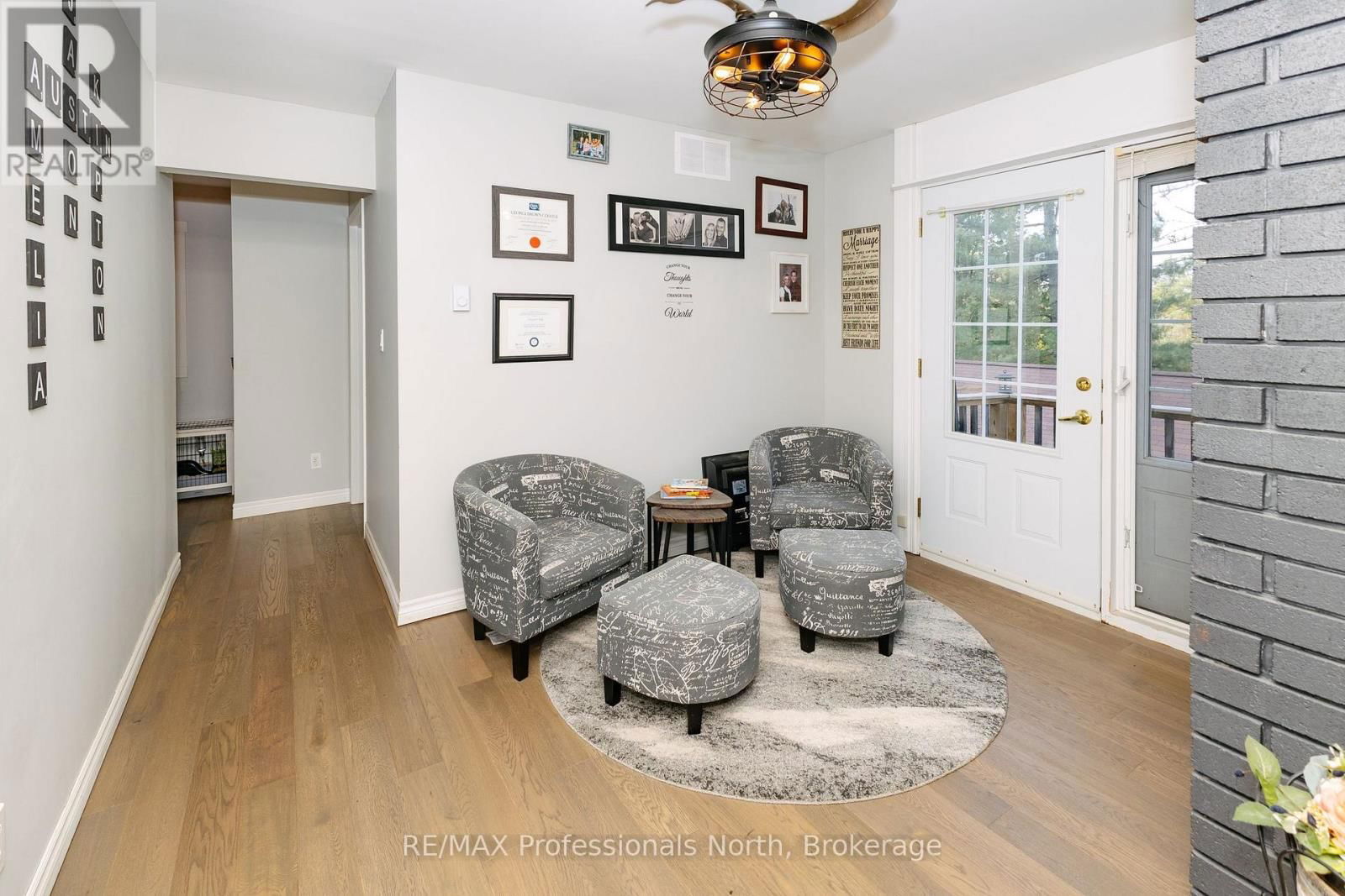 560 MOUNTAIN STREET Image 27