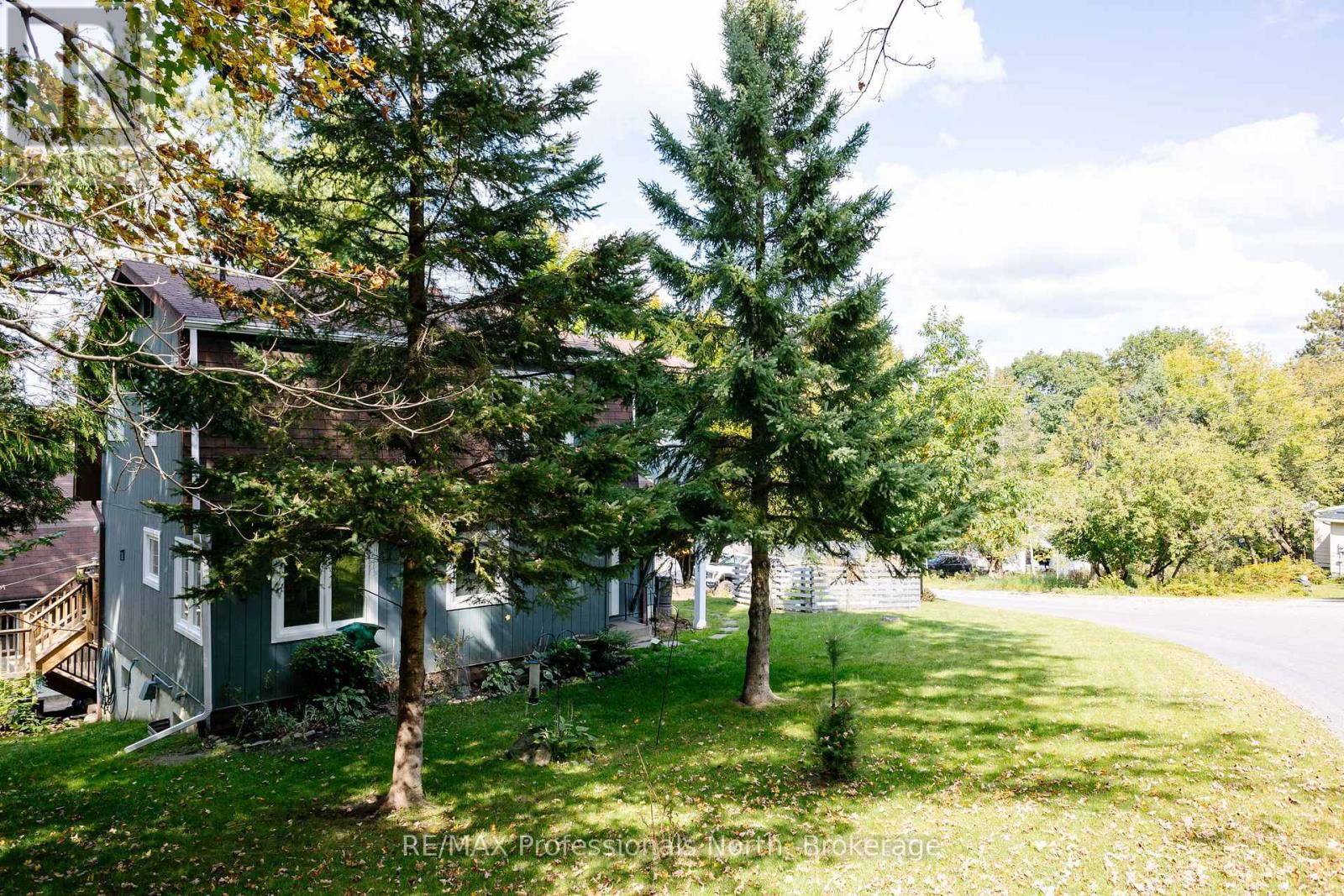 560 MOUNTAIN STREET Image 38