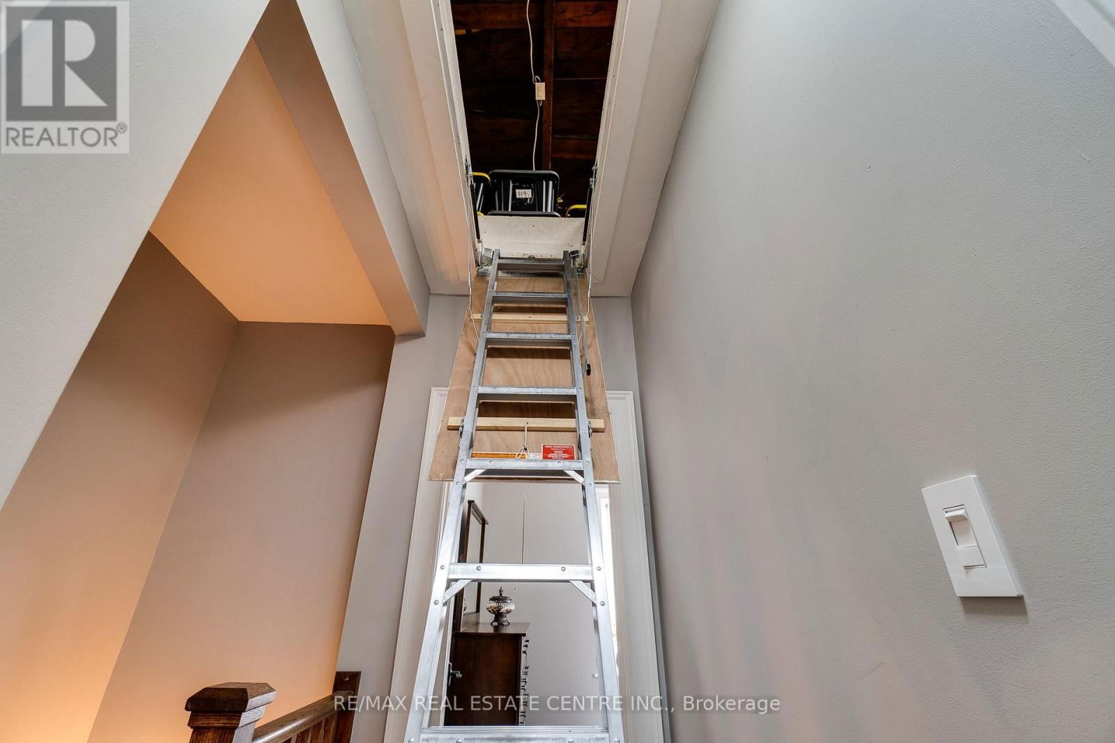 2 & 4 WARNOCK STREET Image 21