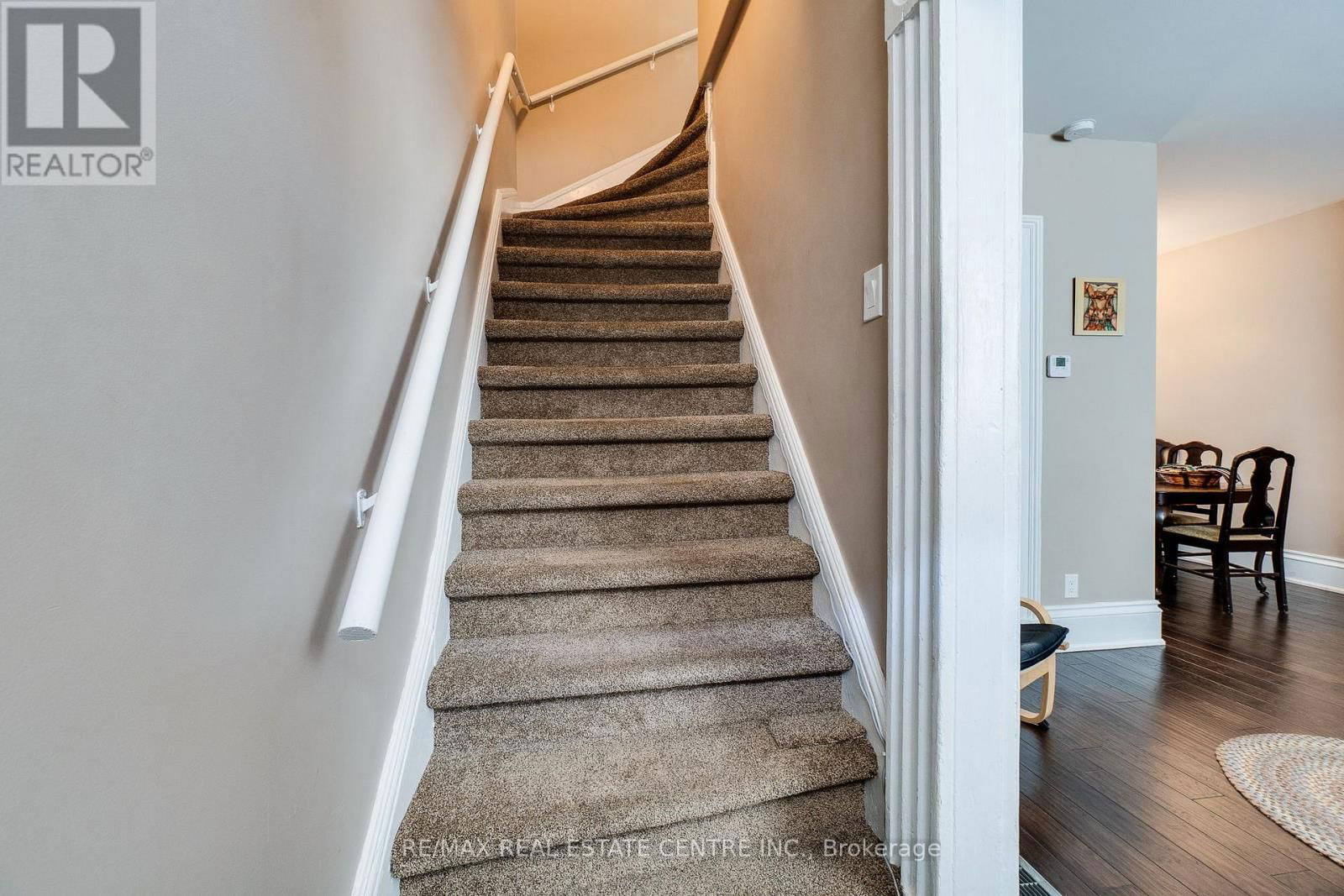 2 & 4 WARNOCK STREET Image 35