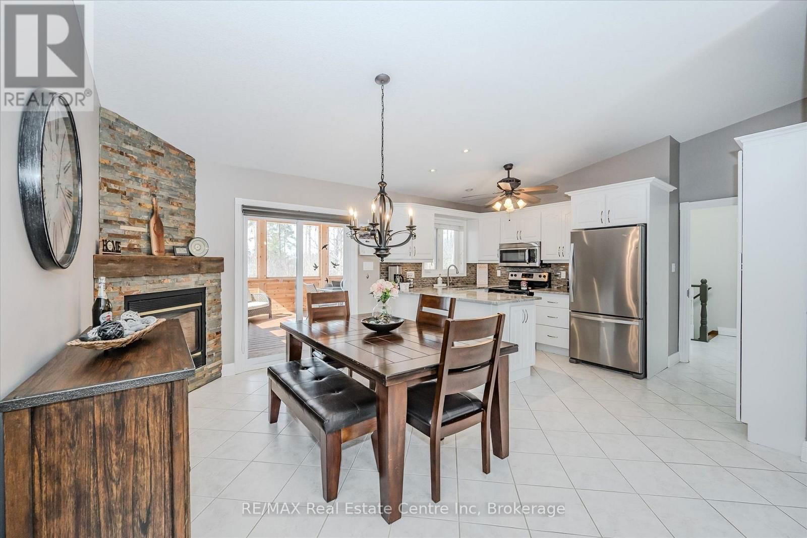 4430 10 SIDEROAD NORTH Image 34