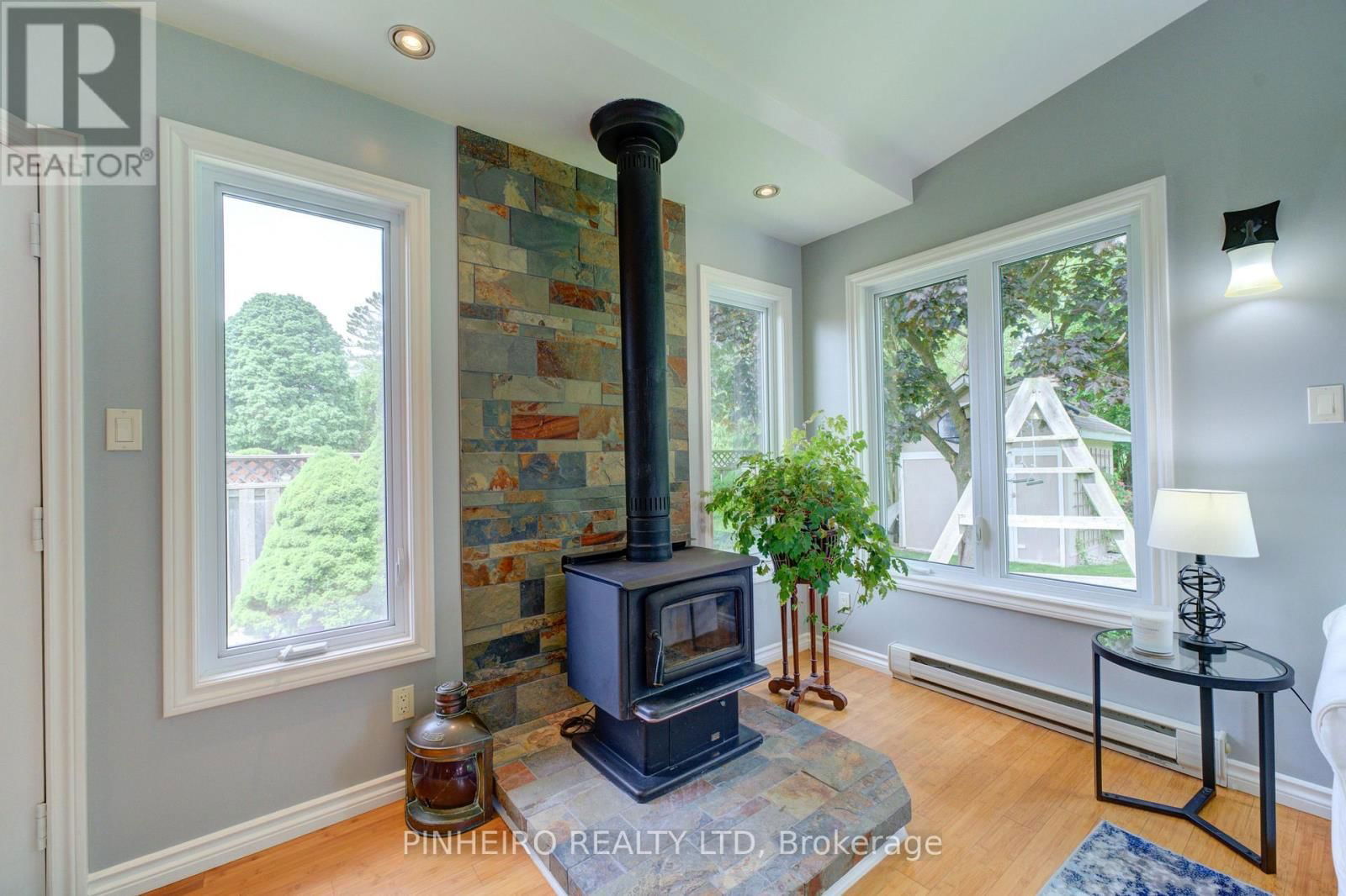 23 HAYMARKET PLACE Image 16