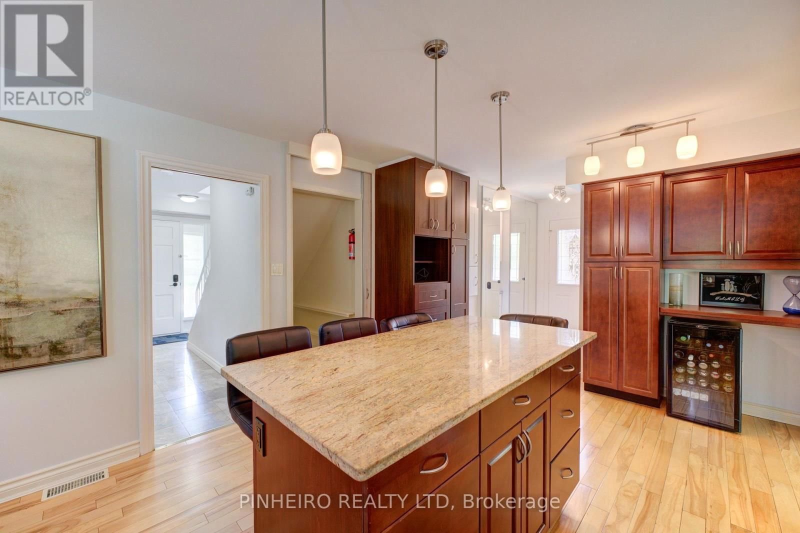 23 HAYMARKET PLACE Image 8