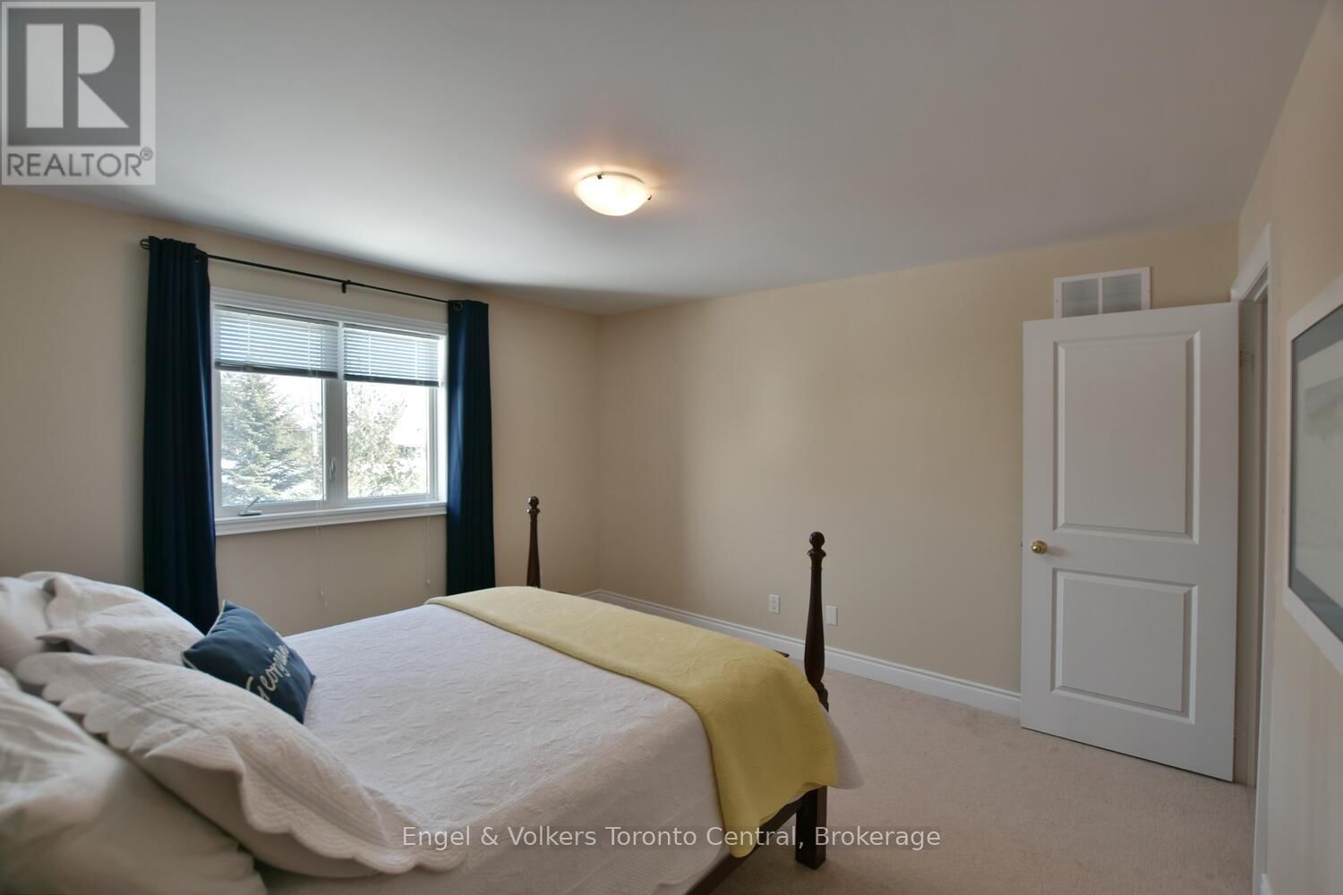 47 MEADOWBROOK LANE Image 21