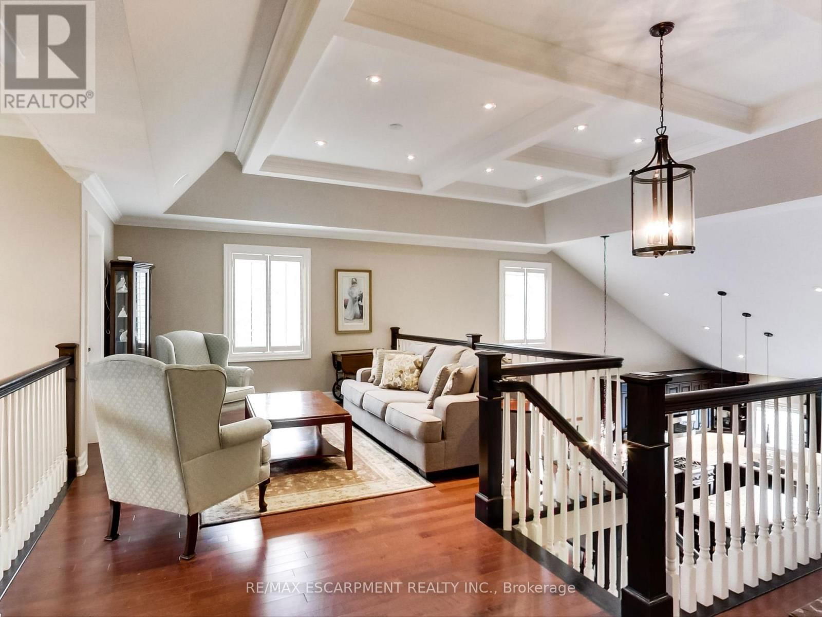 89 TOULON AVENUE Image 29