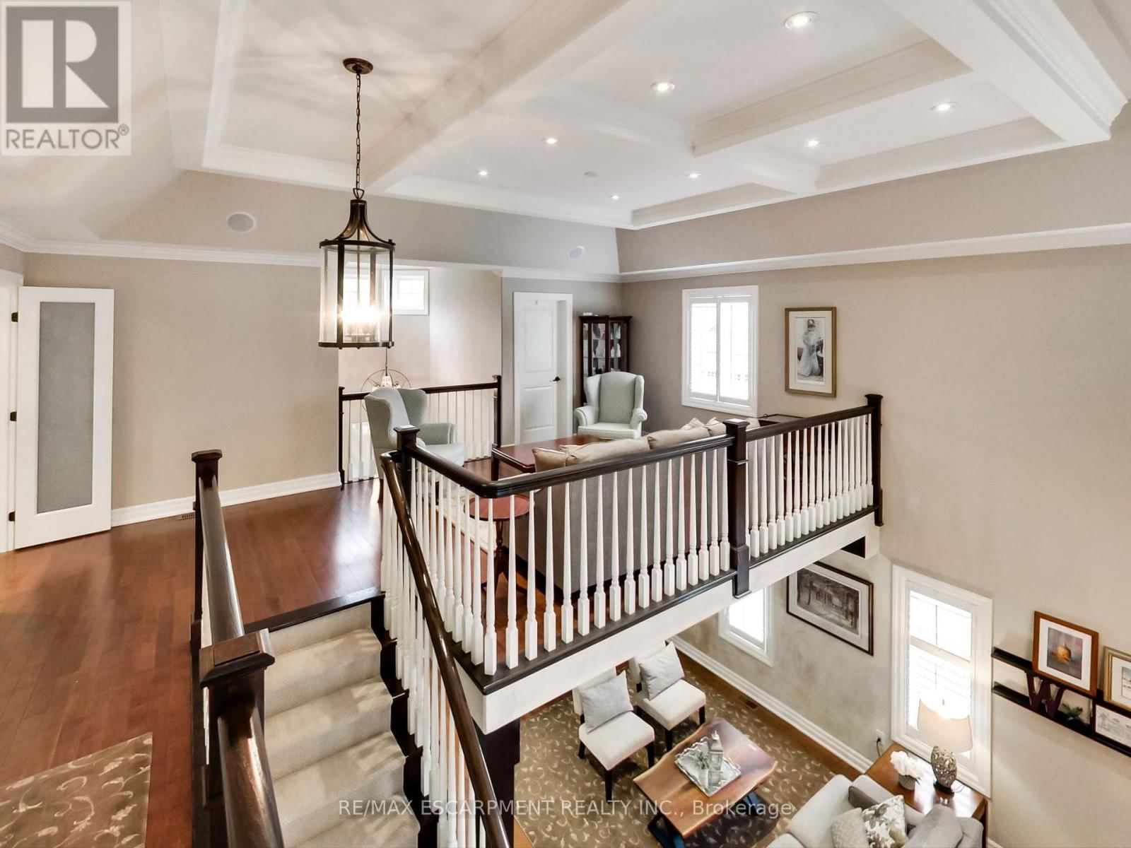 89 TOULON AVENUE Image 30