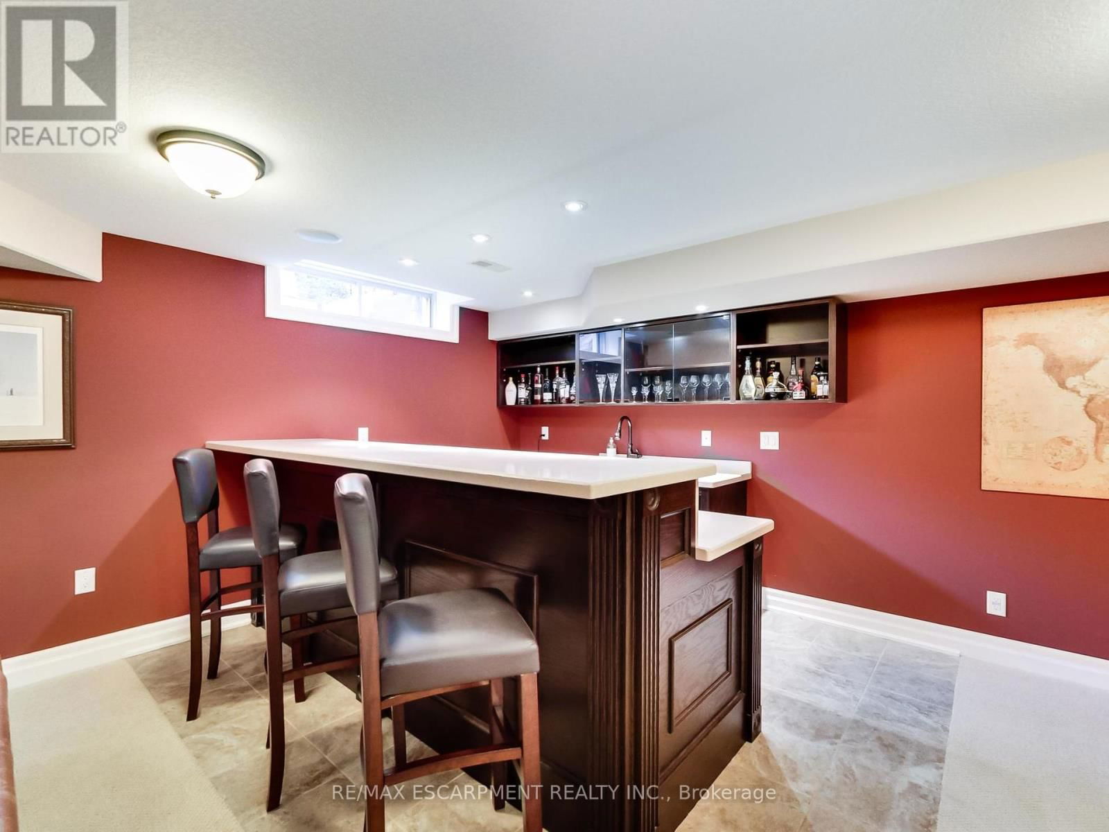 89 TOULON AVENUE Image 34