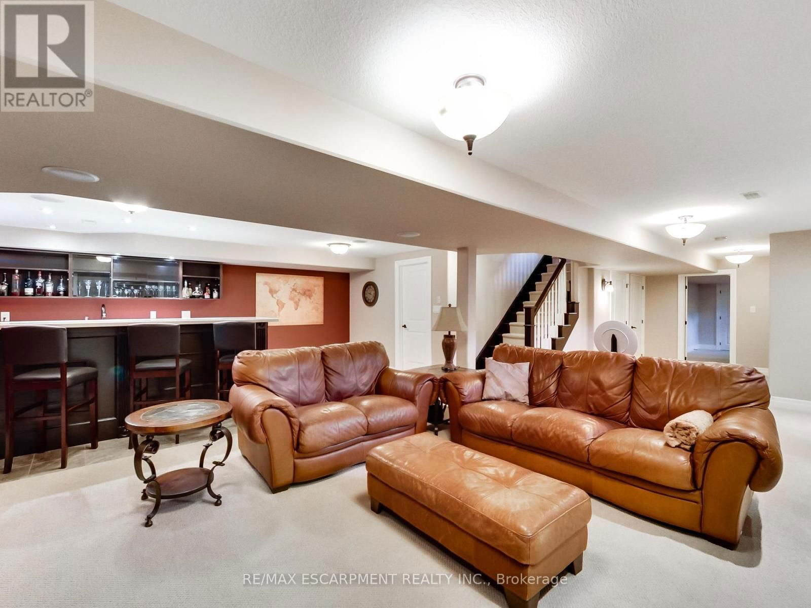 89 TOULON AVENUE Image 38