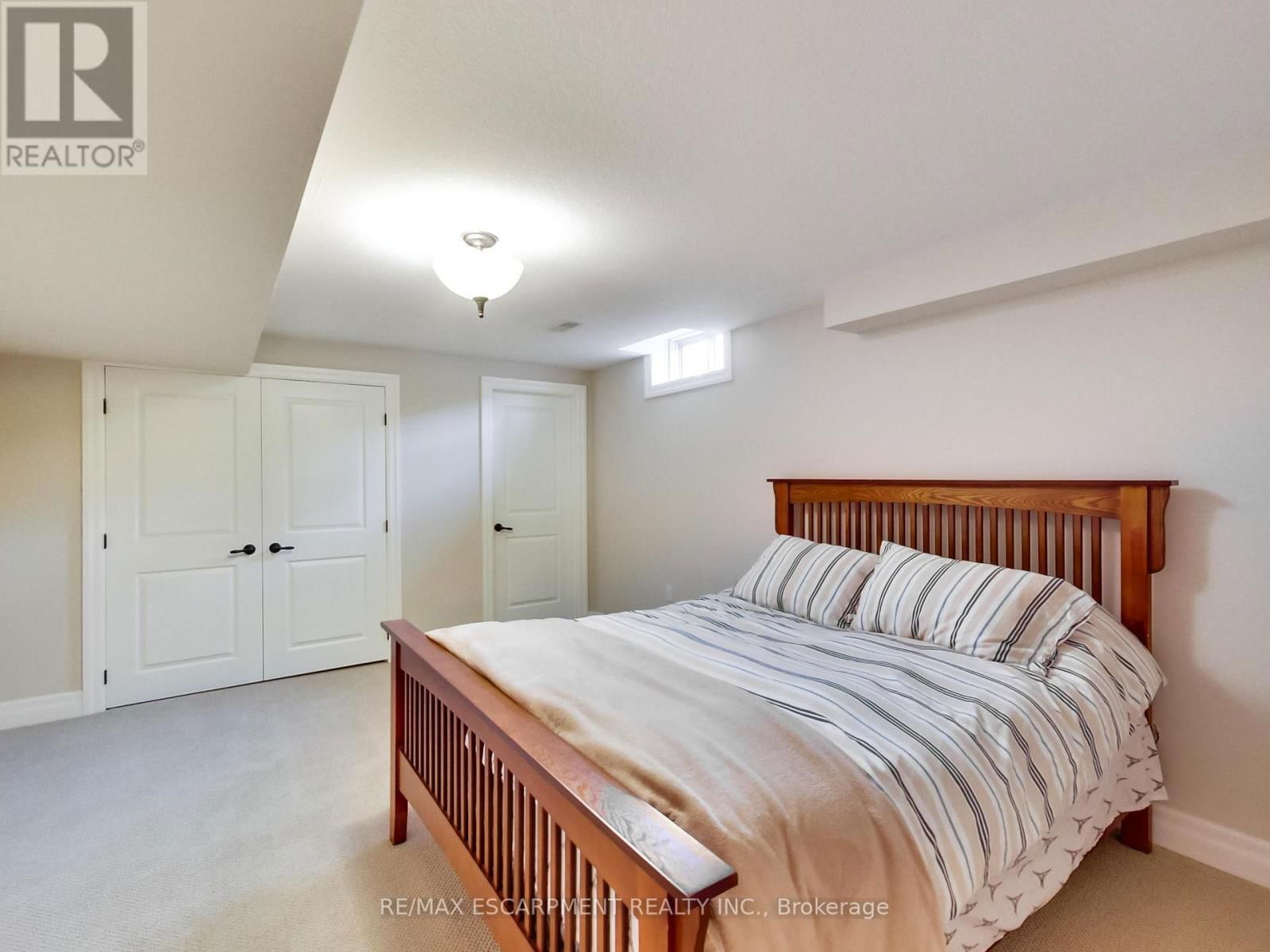 89 TOULON AVENUE Image 40