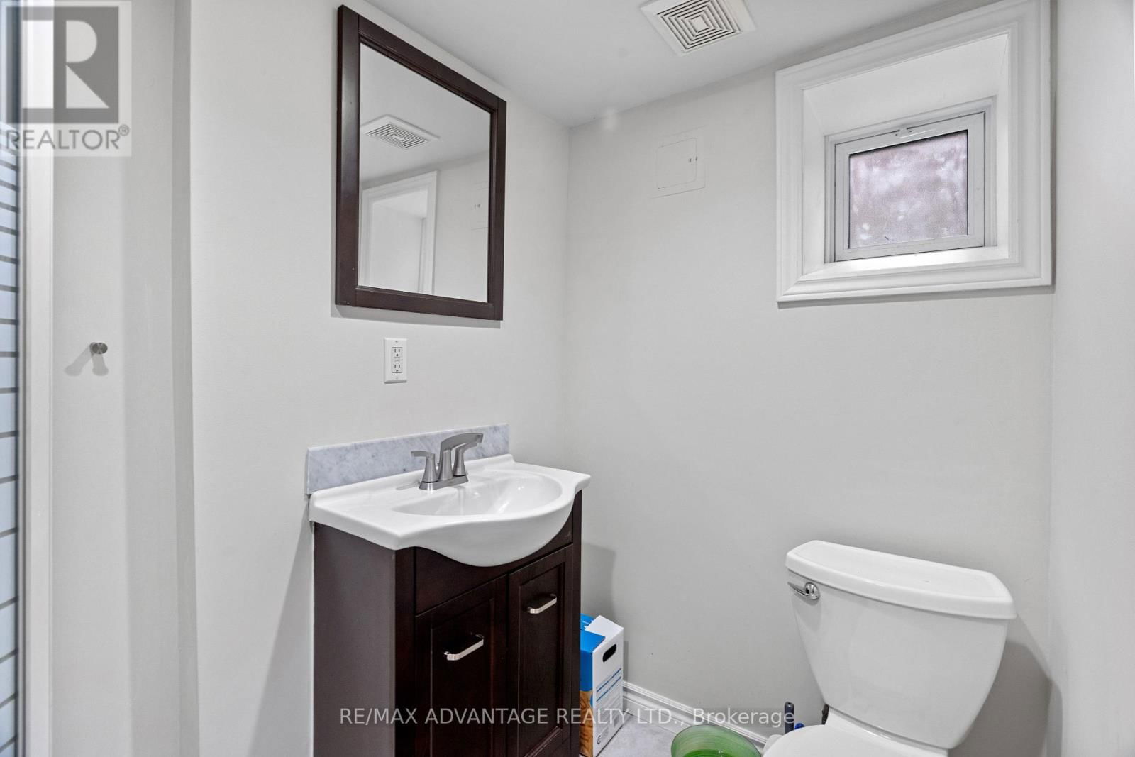 52 BEATTIE AVENUE Image 31