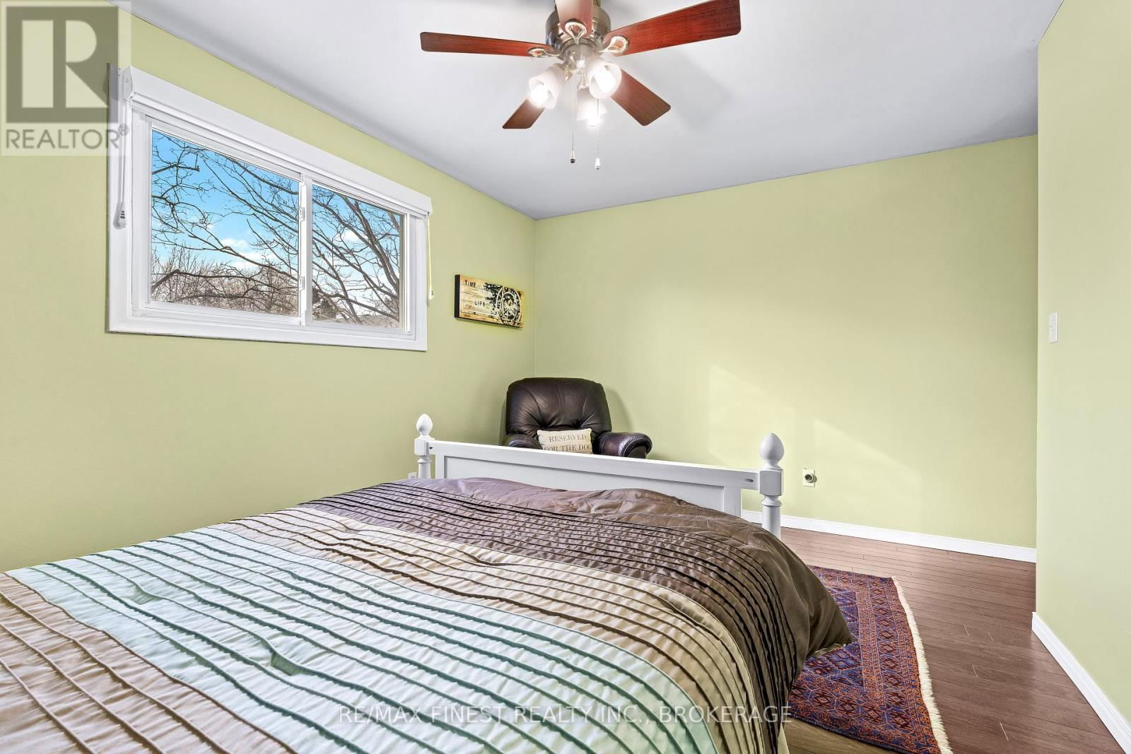 24 - 4427 BATH ROAD Image 19