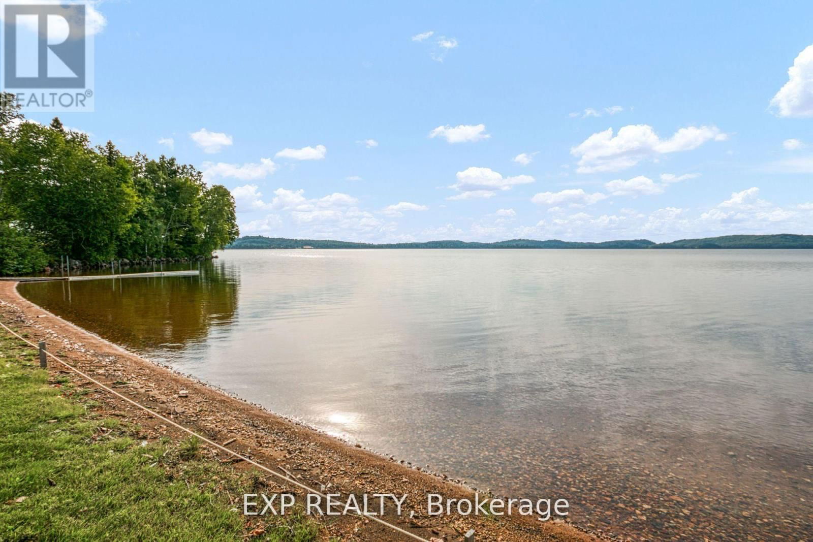 725 LOCHHEAD DRIVE Image 12