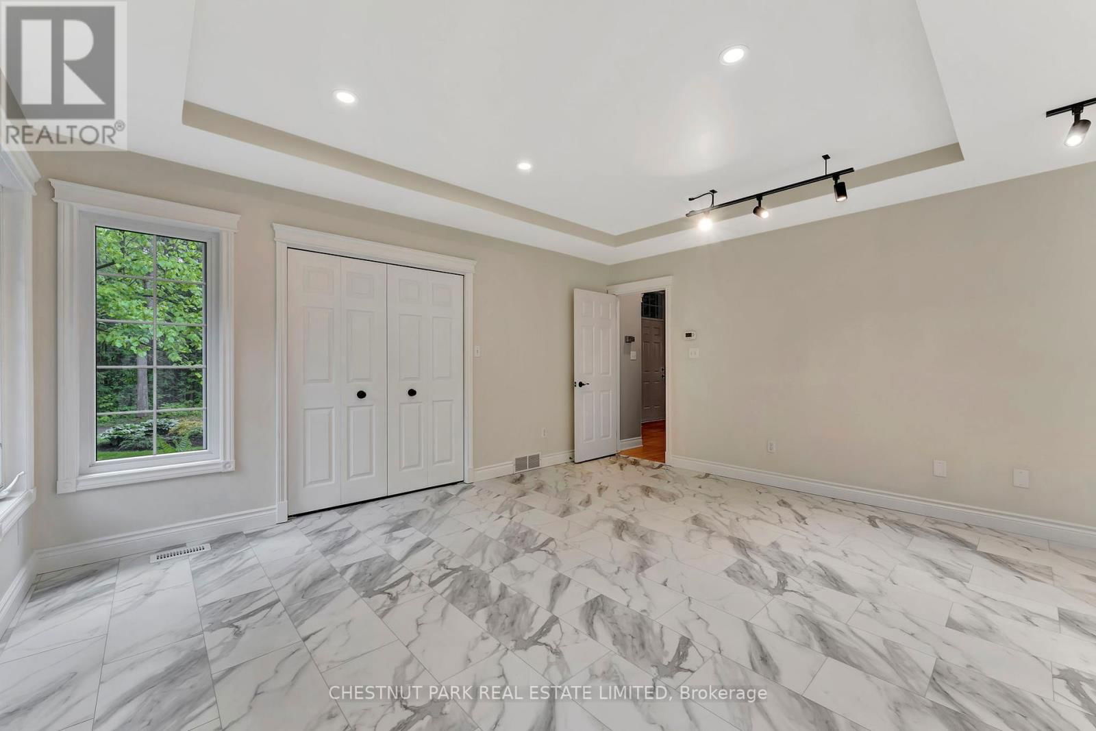 6511 CROWSFOOT ROAD Image 18
