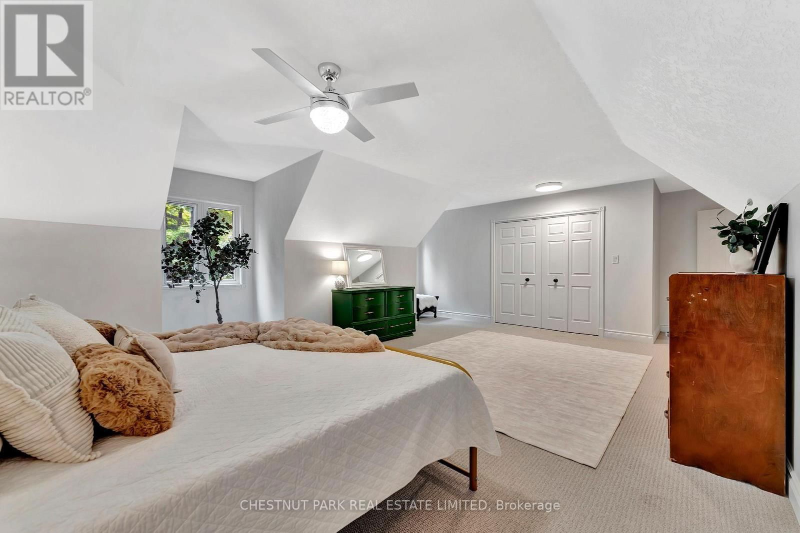 6511 CROWSFOOT ROAD Image 38
