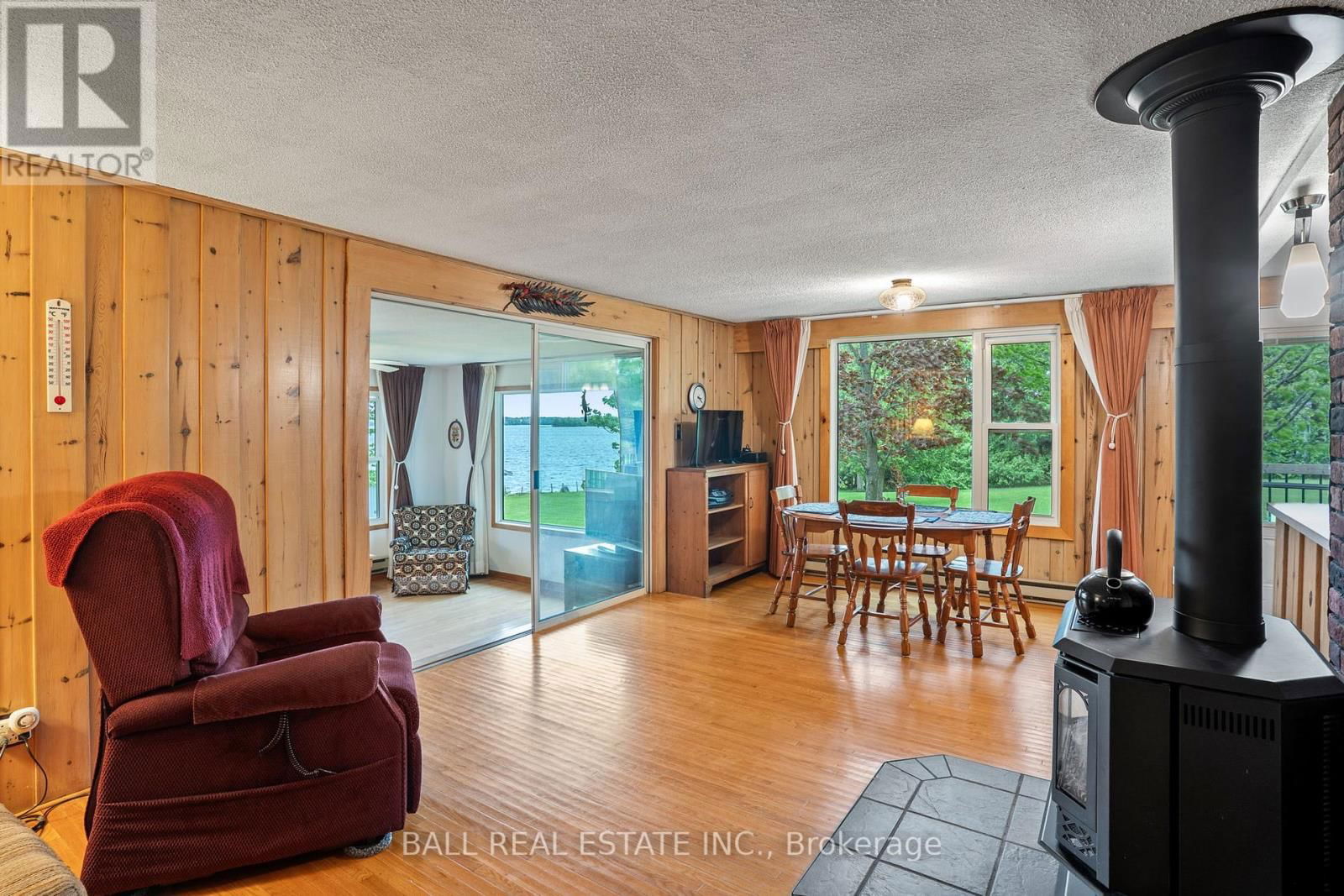 280 LAKESHORE DRIVE Image 10