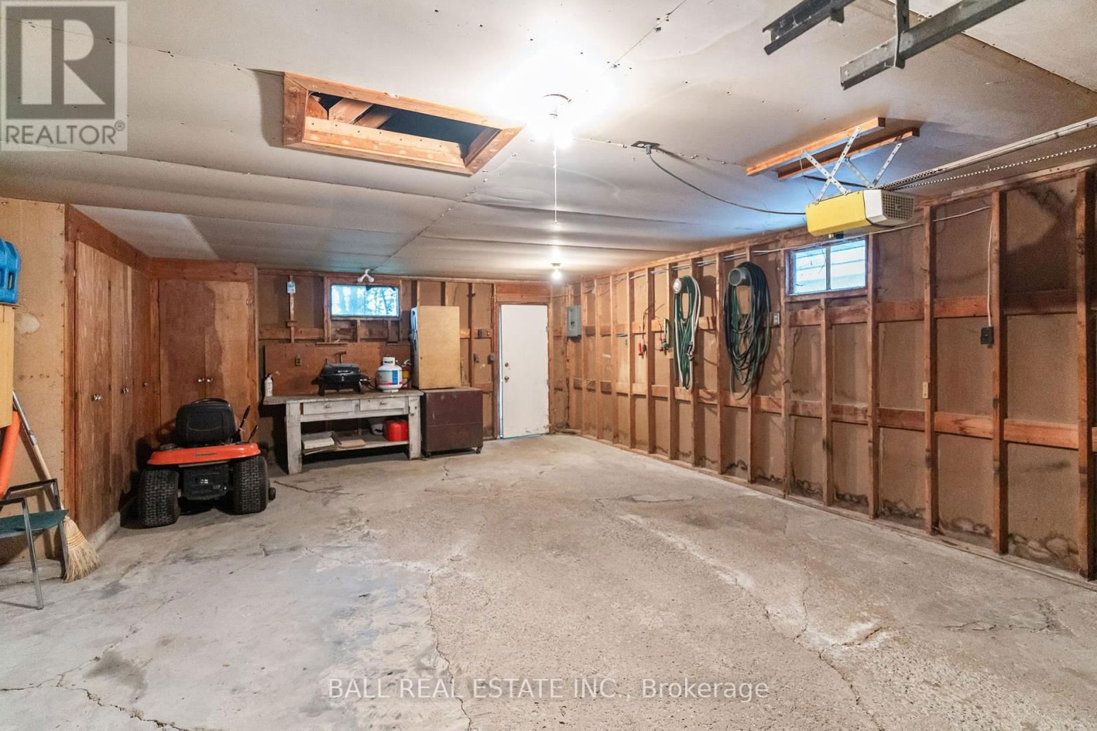 280 LAKESHORE DRIVE Image 27