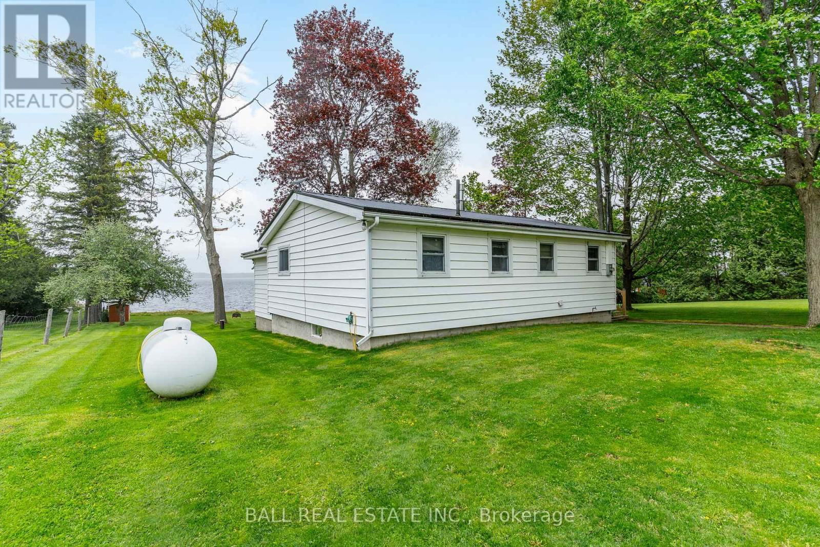 280 LAKESHORE DRIVE Image 43