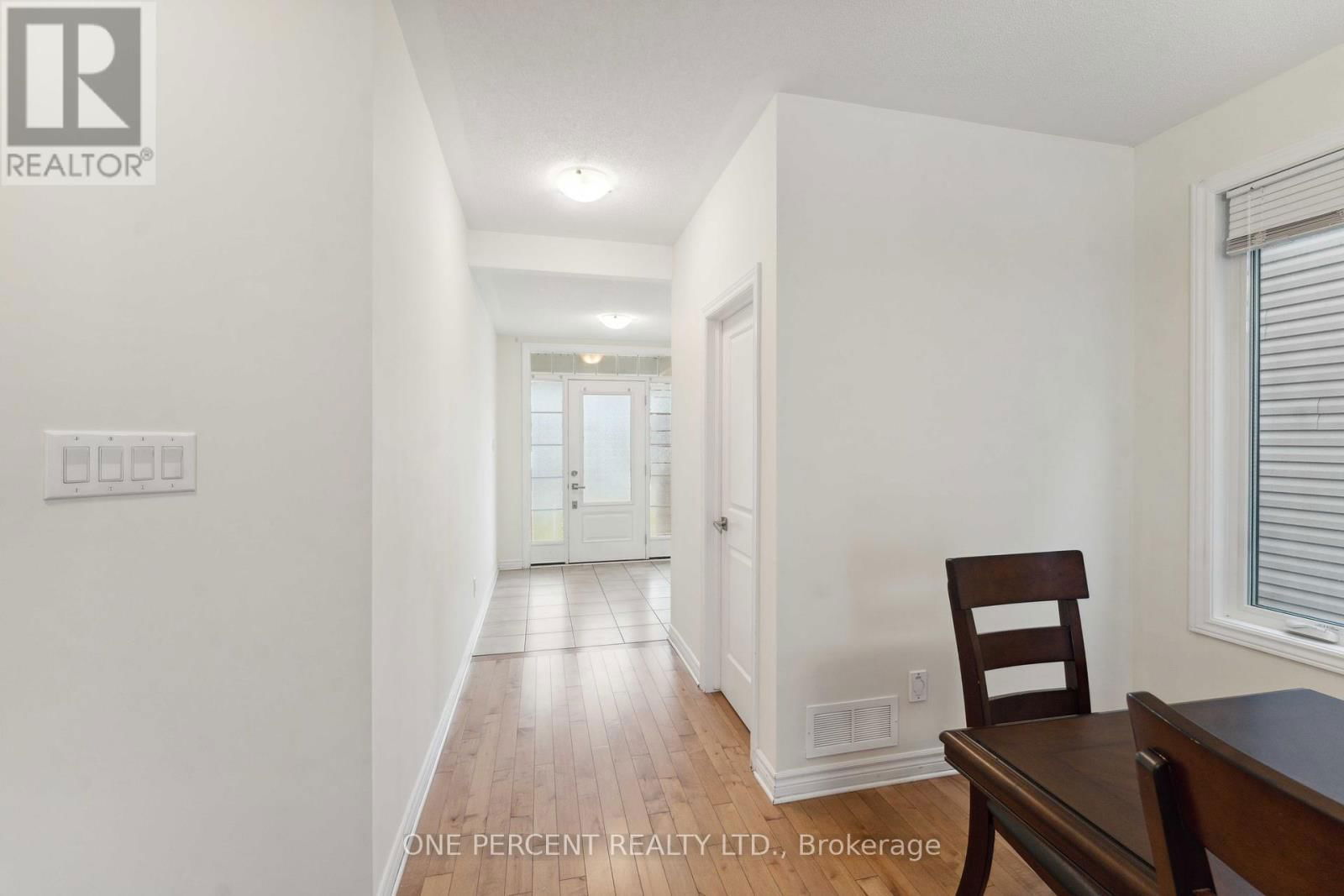 552 GENEVRIERS STREET Image 3