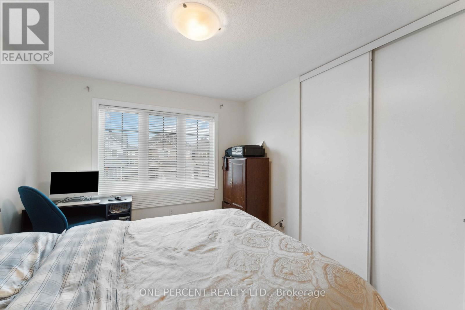 552 GENEVRIERS STREET Image 37