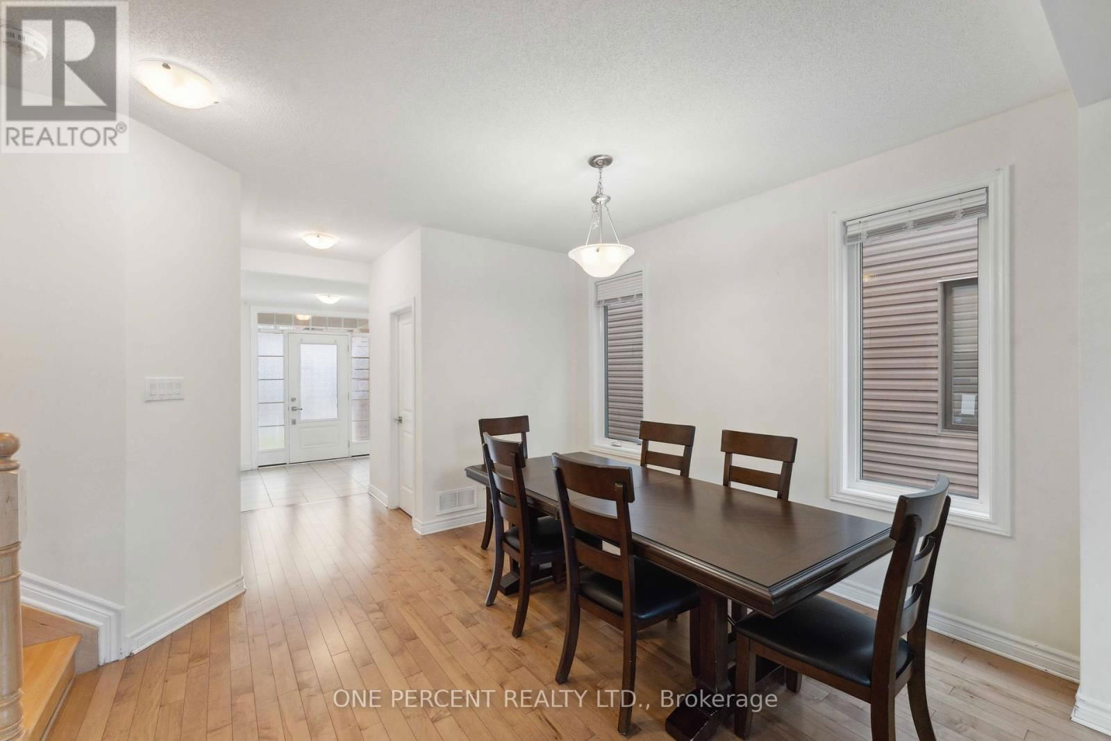 552 GENEVRIERS STREET Image 8