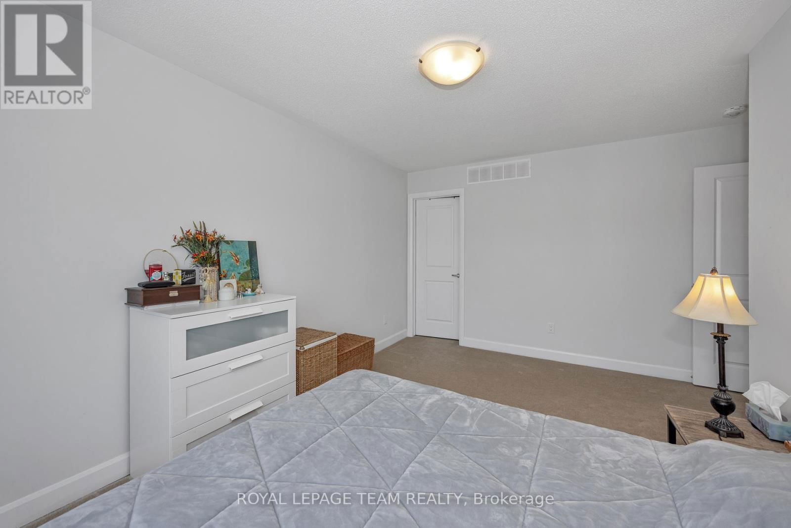 515 CLEMENCY CRESCENT Image 30