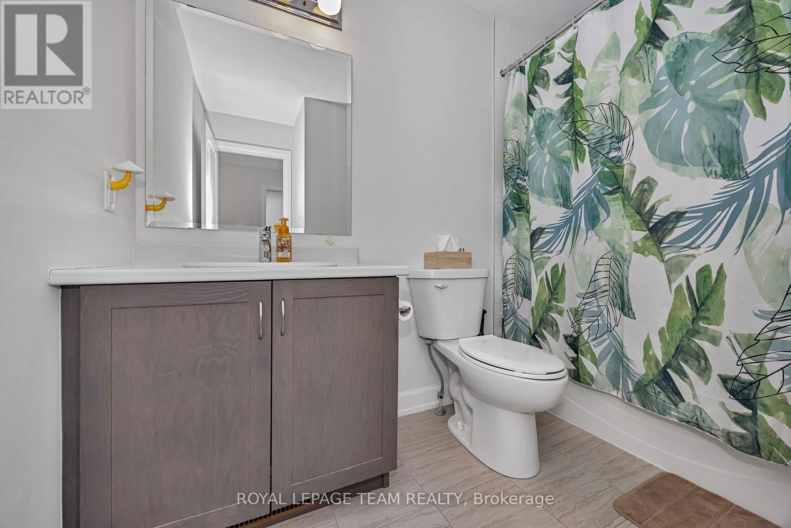 515 CLEMENCY CRESCENT Image 36