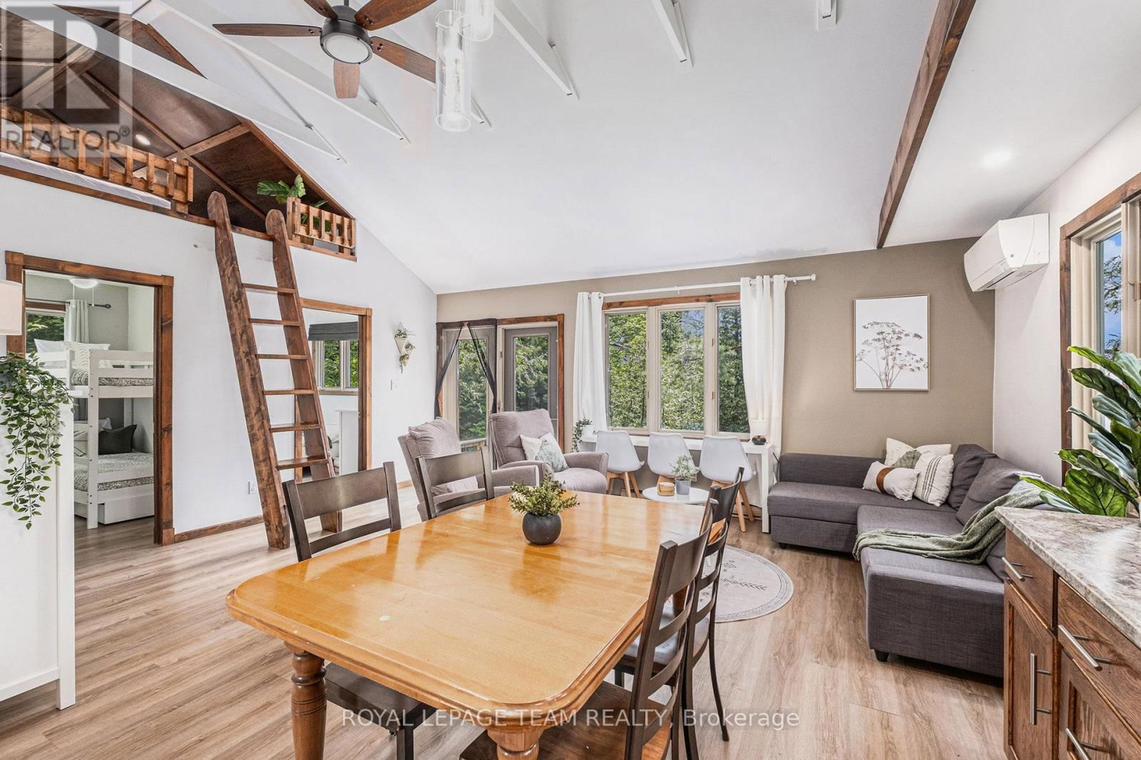 282 SPENCE LANE Image 11