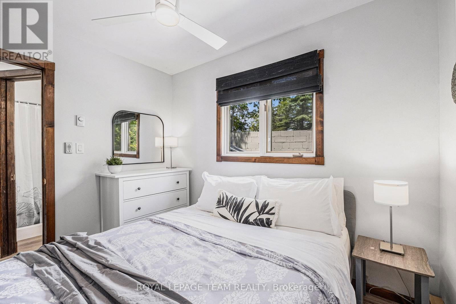 282 SPENCE LANE Image 17